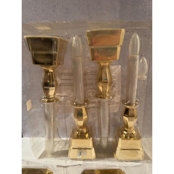 Set of 8 QVC Bethlehem Lights Gold Window Candles – Battery Operated w/ Sensor - Picture 10 of 11